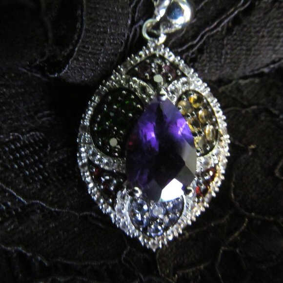 3.60 ctw Amethyst, Vermelho garnet, Bixbite ++ pendant & chain Silver New in Pkg - Picture 12 of 16